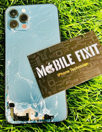 iPhone & Google Pixel Mobile Repair -Screen/Display Damage in Wakad