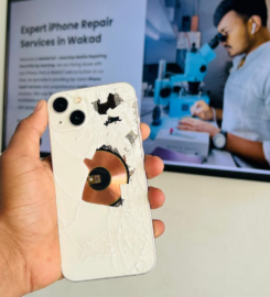 iPhone & Google Pixel Mobile Repair -Screen/Display Damage in Wakad